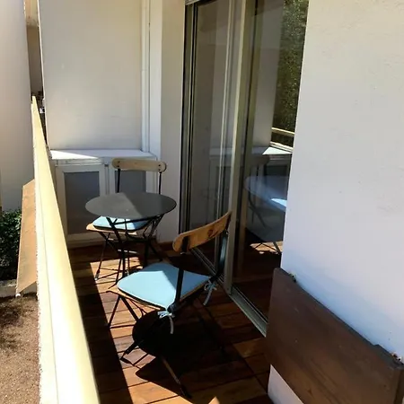 Haute Claire Apartamento *